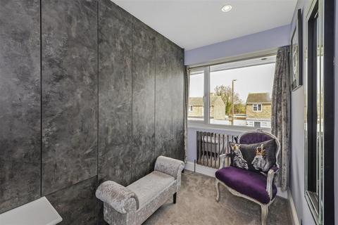 76 Forest Road, Paddock Wood, Tonbridge, TN12 6JX