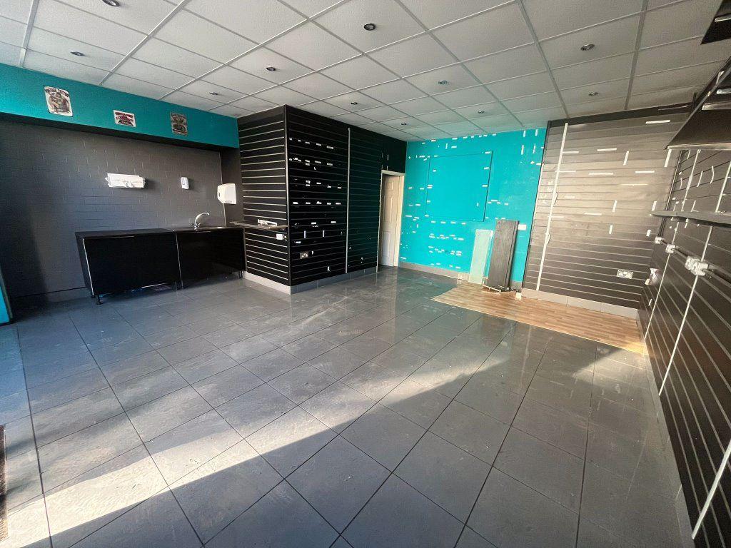 South King Street, Blackpool, Lancshire Property £500 pcm (£115 pw)