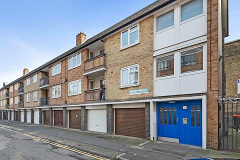 25 Shacklewell Row, London, E8 2EA