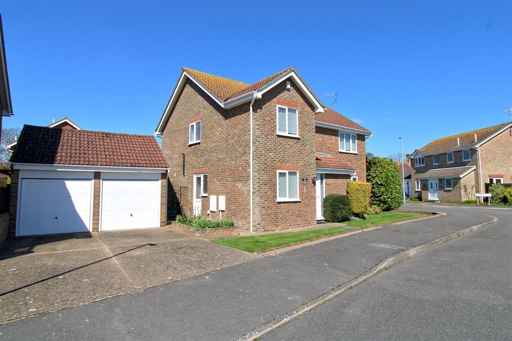 Rugby Close, Seaford 4 bed detached house for sale £575,000