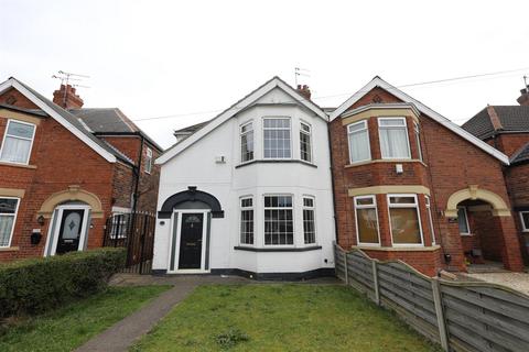 3 bedroom semi-detached house for sale - Belgrave Drive, Hull