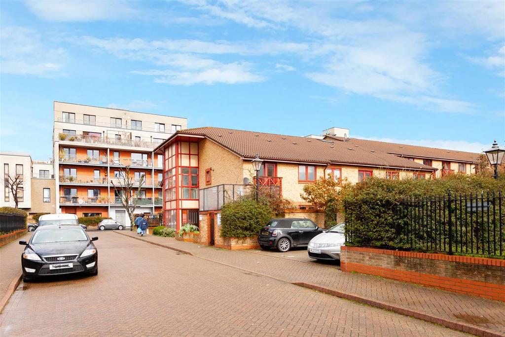 Huddleston Close