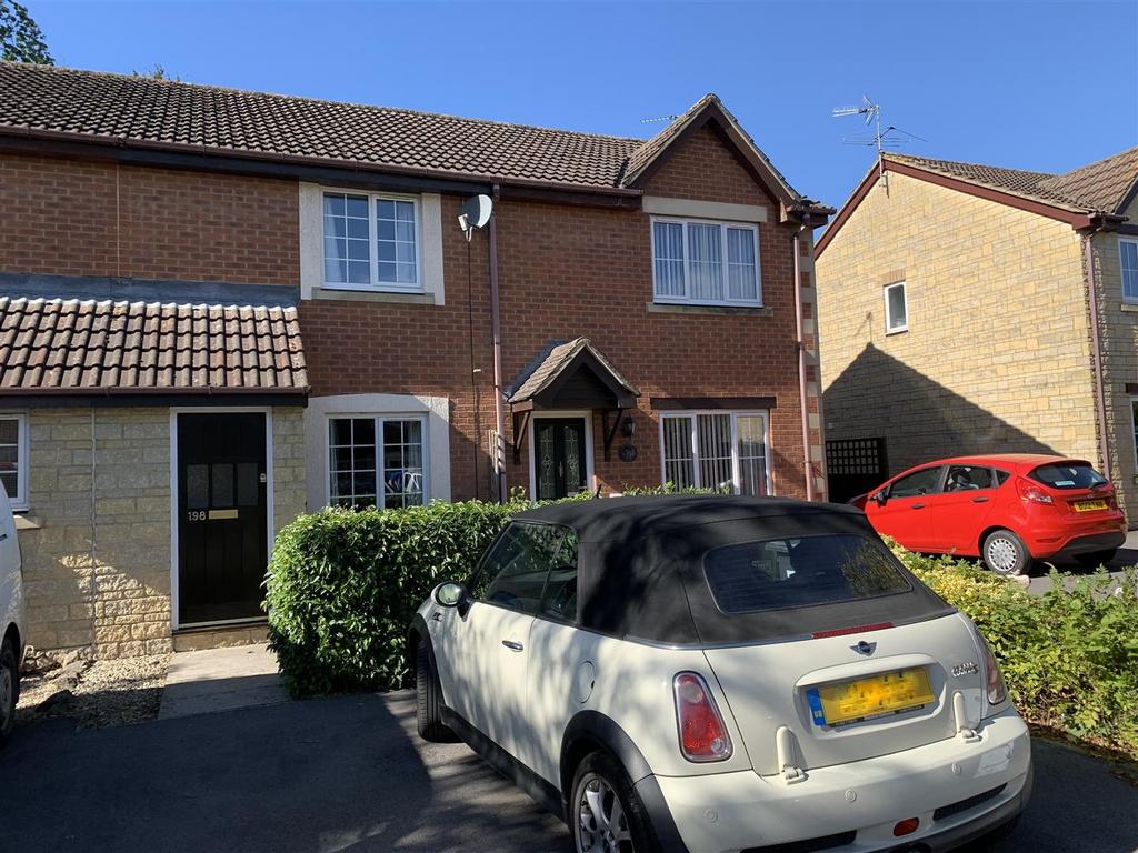 Couzens Close, S. Gloucestershire BS37 2 bed terraced house £1,195