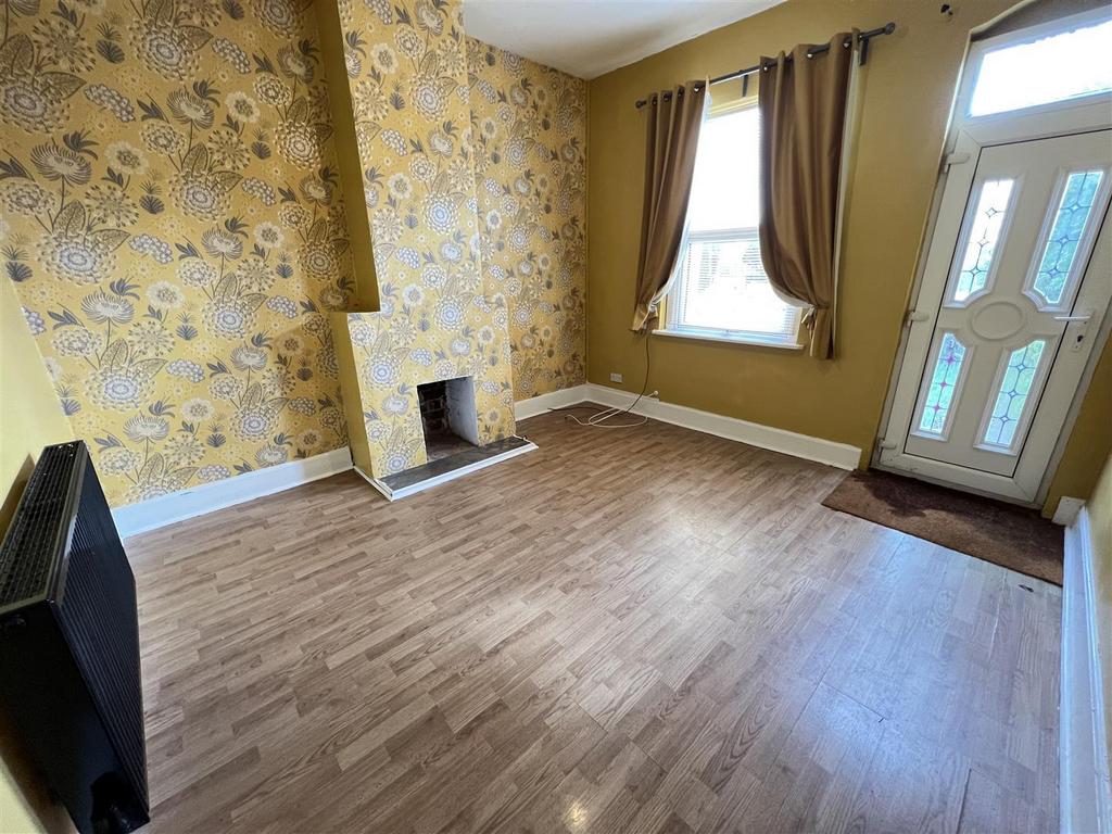 Green Lane, Great Barr, Birmingham 2 bed terraced house £170,000