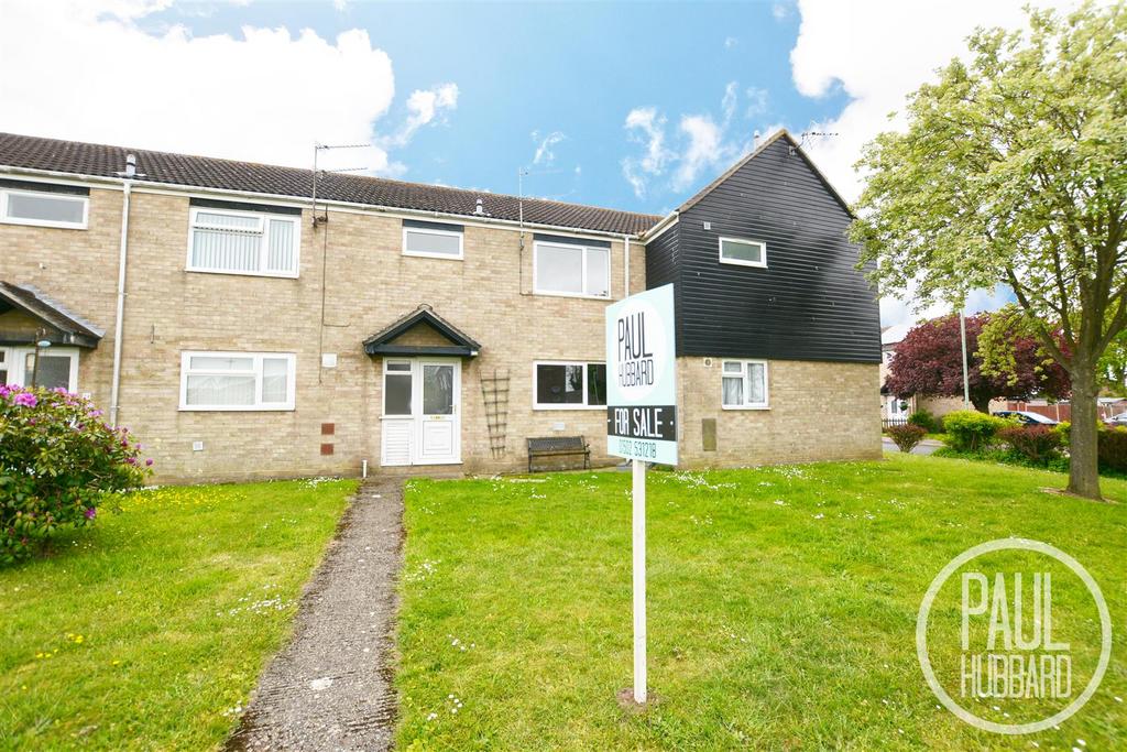 Rumburgh Road, Gunton, NR32 3 bed terraced house for sale £180,000