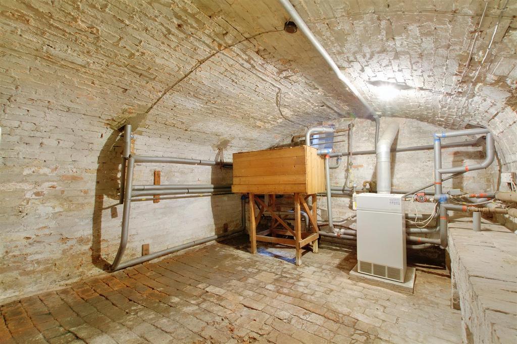 DSC 5976basement.jpeg