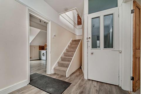 3 bedroom duplex for sale - Flat 4, St. Marys Walk, Harrogate, HG2 0LW