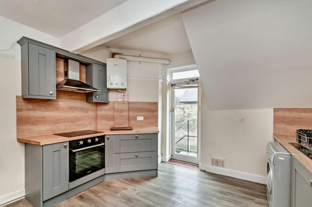 8544593-interior02-800.jpg