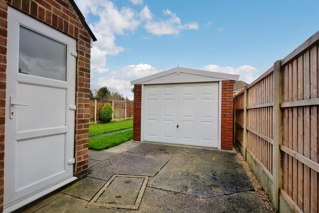 Driveway.jpeg