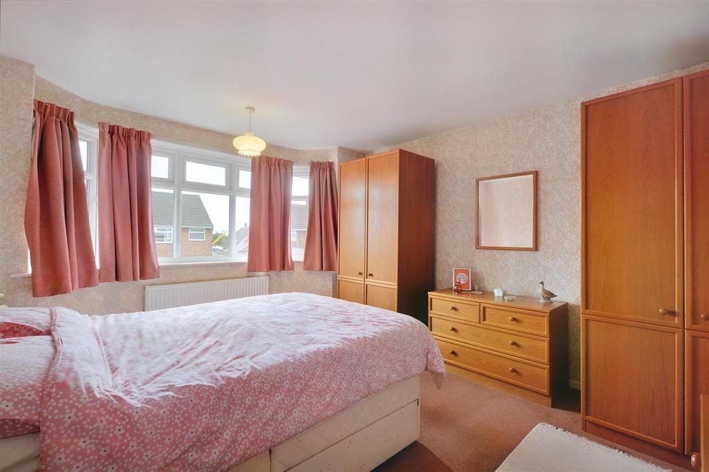 Bedroom 1.jpeg
