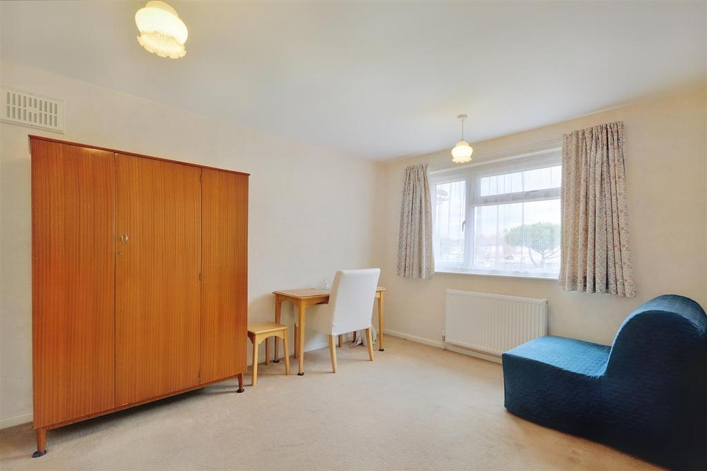 Bedroom 2.jpeg