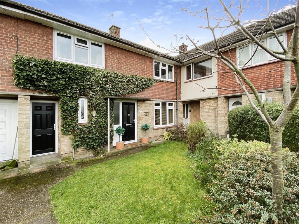 Braemer Road, Collingham, Newark 3 bed terraced house £190,000