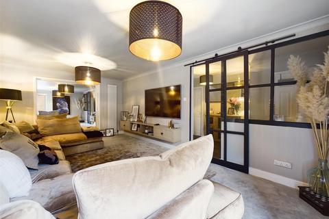 7 Cheldon Close, Whitley Bay, NE25 9XS