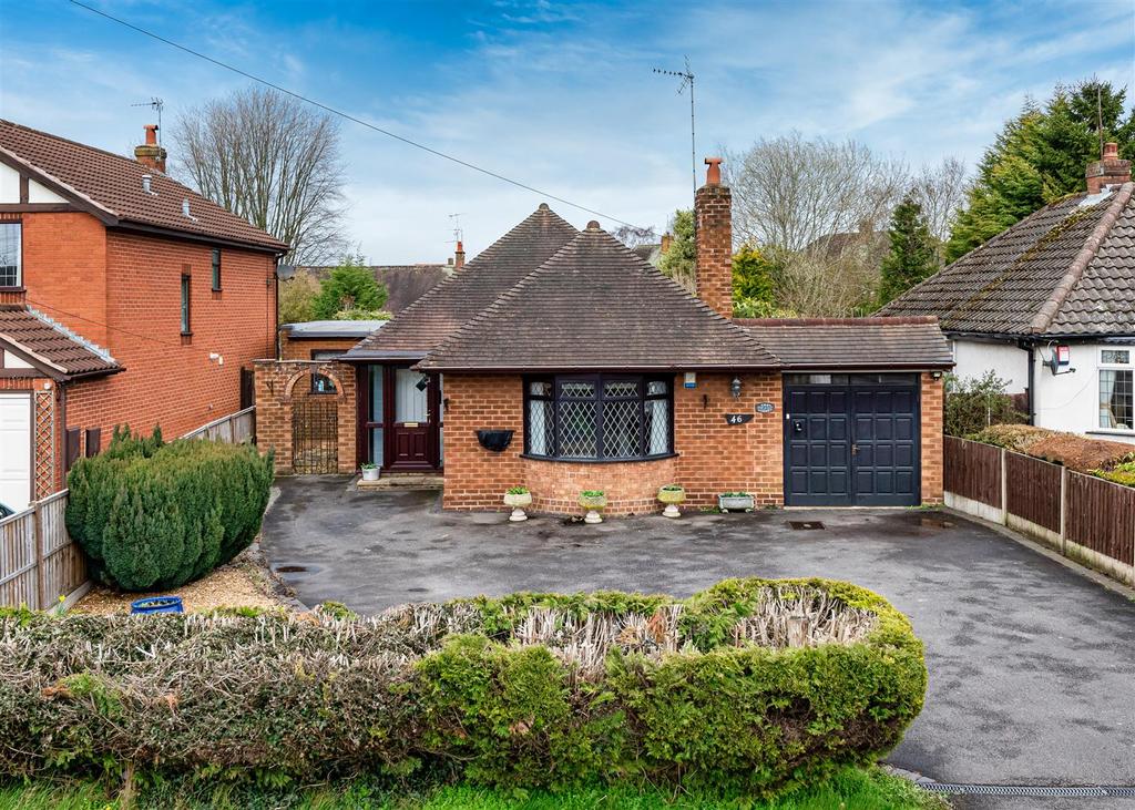 46 Bridgnorth Road, Wombourne, Wolverhampton 3 bed detached bungalow for sale £355,000