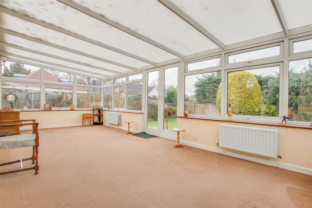 Brigadier Hill, Enfield 3 bed detached house for sale £650,000