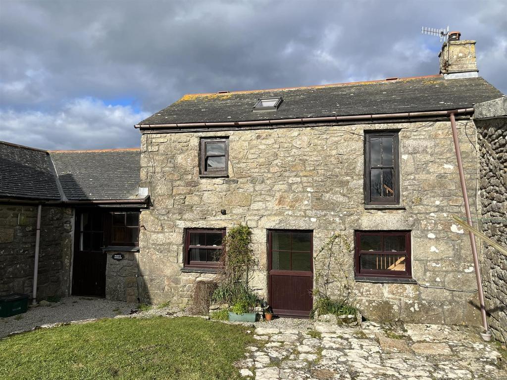Calartha Farm, Pendeen, Penzance 1 bed cottage £650 pcm (£150 pw)