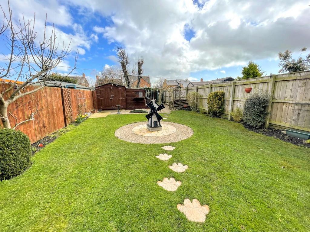 Rear garden