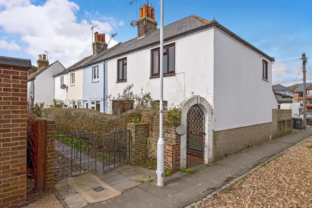Broadwater Street East, Worthing 3 bed cottage for sale £315,000