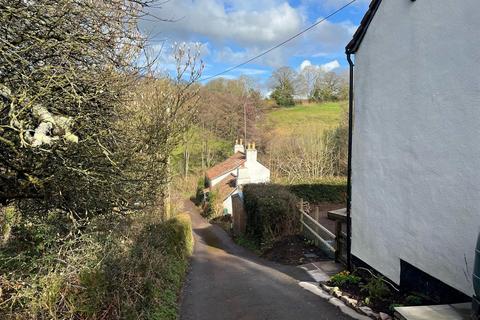 The Dell Church Lane, Lower Failand, Bristol, BS8 3SP