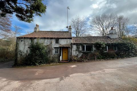 The Dell Church Lane, Lower Failand, Bristol, BS8 3SP