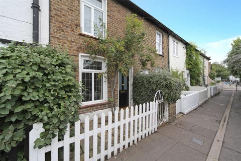 2 bedroom terraced house to rent, Railway Side, Barnes, SW13