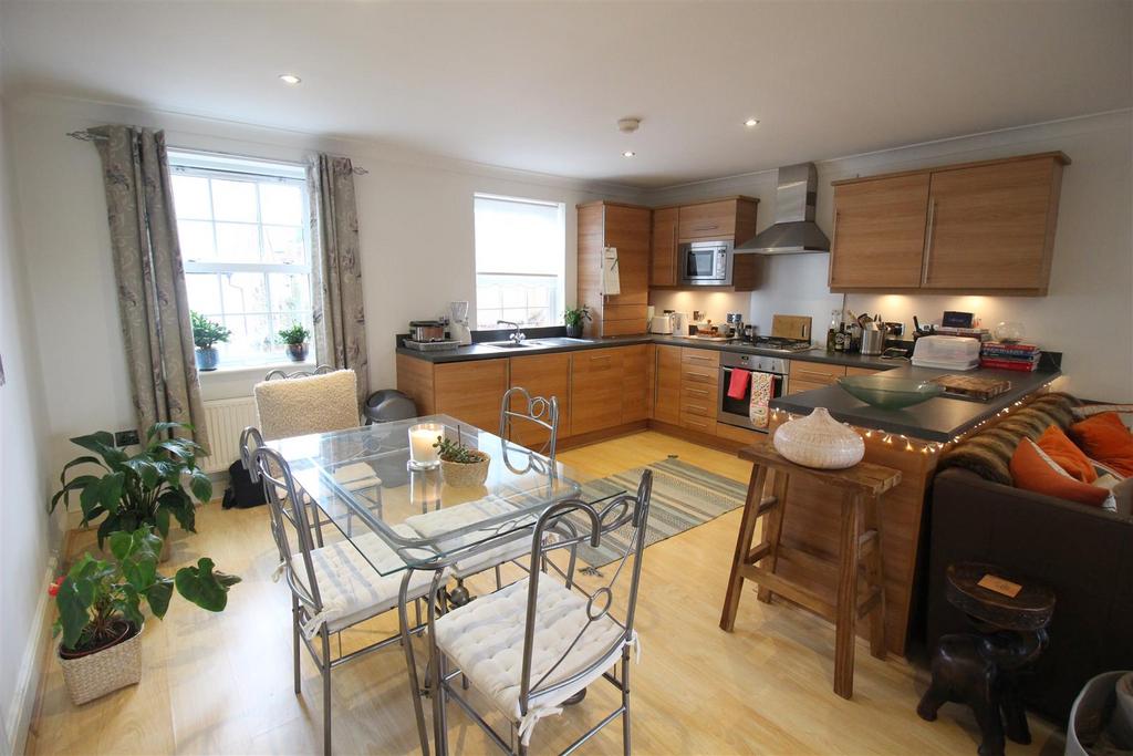 Open Plan Lounge/Kitchen/Diner