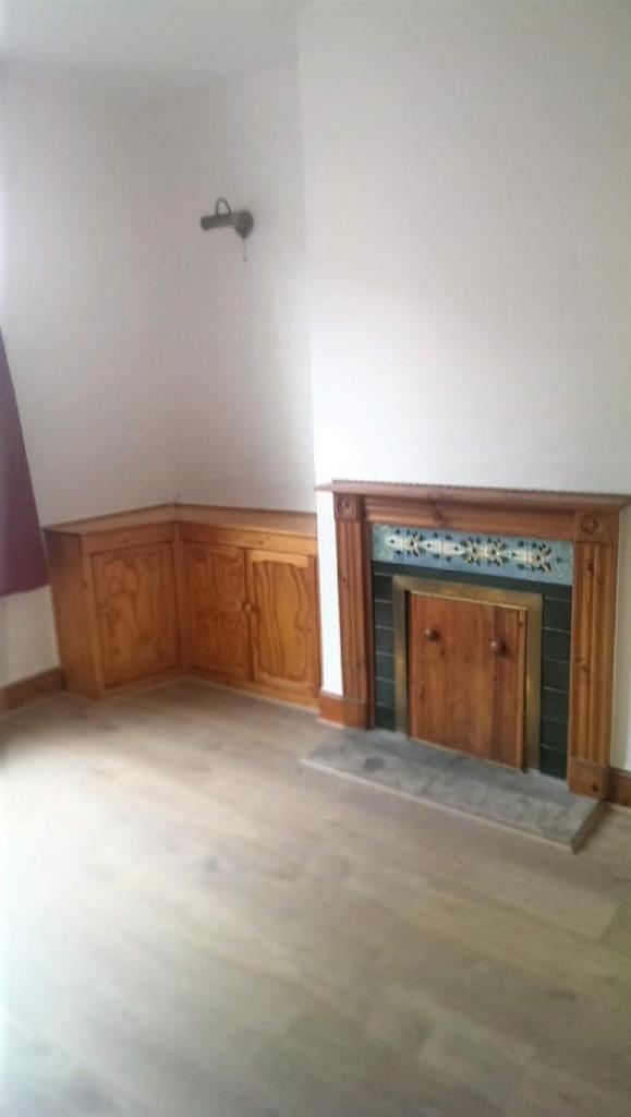 Nursery Road, Tunbridge Wells 2 bed house £1,200 pcm (£277 pw)