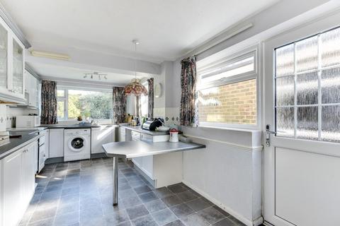 6 Dankton Lane, Sompting, Lancing, BN15 0EE