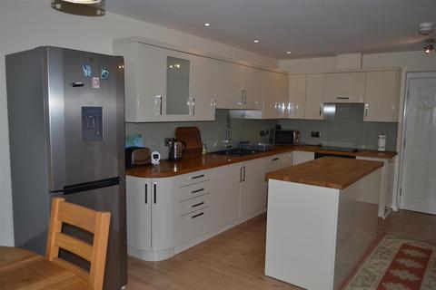 2 bedroom apartment for sale - Ryelands Road, Leominster