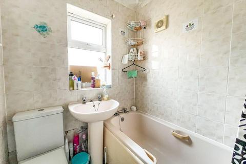4 Freeburn Causeway, Coventry, CV4 8FQ