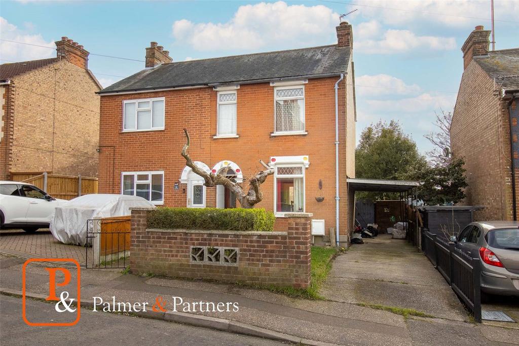 Compton Road, Colchester, Essex, CO4 3 bed semidetached house for sale