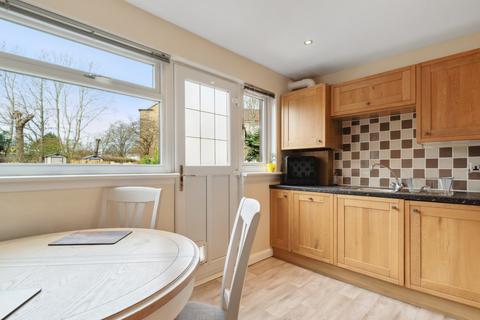 74 Carleton Drive, Giffnock, Glasgow, G46 6AQ
