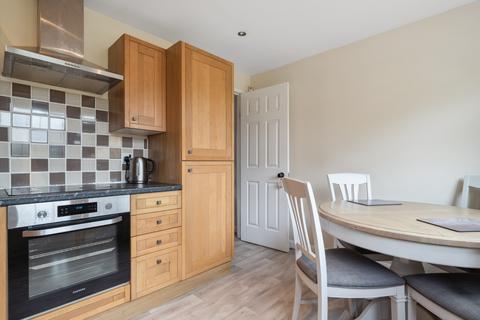 74 Carleton Drive, Giffnock, Glasgow, G46 6AQ