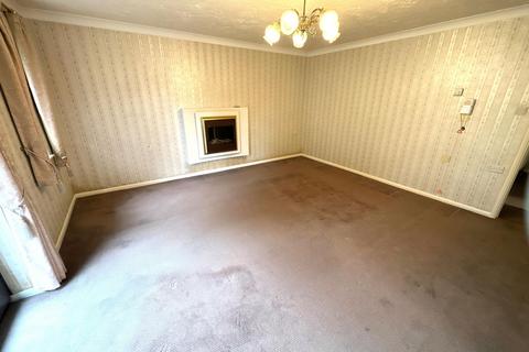 2 bedroom terraced bungalow for sale, Holly Green, Stapenhill, Burton-on-Trent, DE15