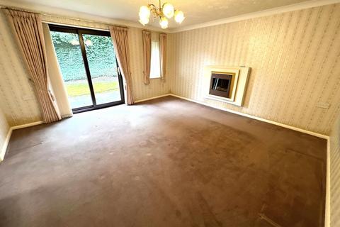 2 bedroom terraced bungalow for sale, Holly Green, Stapenhill, Burton-on-Trent, DE15