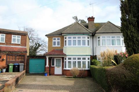 8 Regent Close, Harrow, HA3 0SF