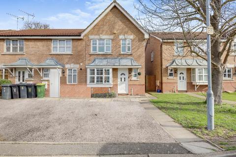 3 bedroom end of terrace house for sale - Belgrave Close, Rayleigh, SS6