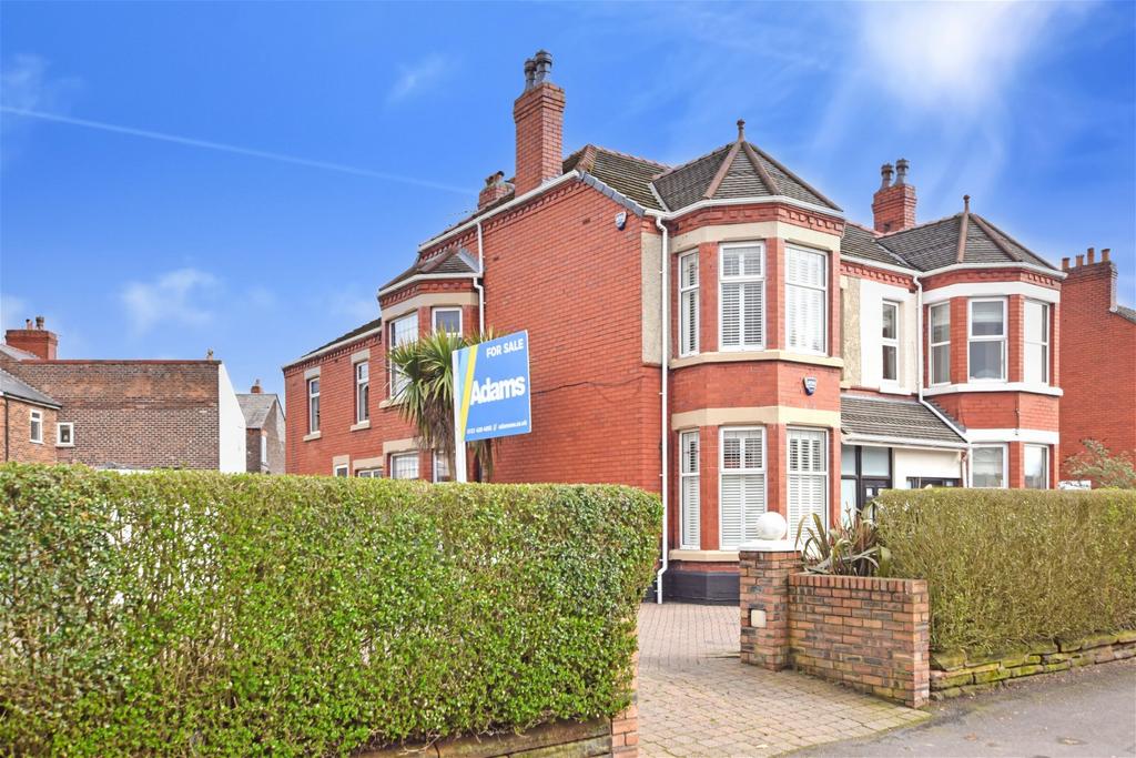 Birchfield Road, Farnworth, Widnes 4 bed semidetached house for sale