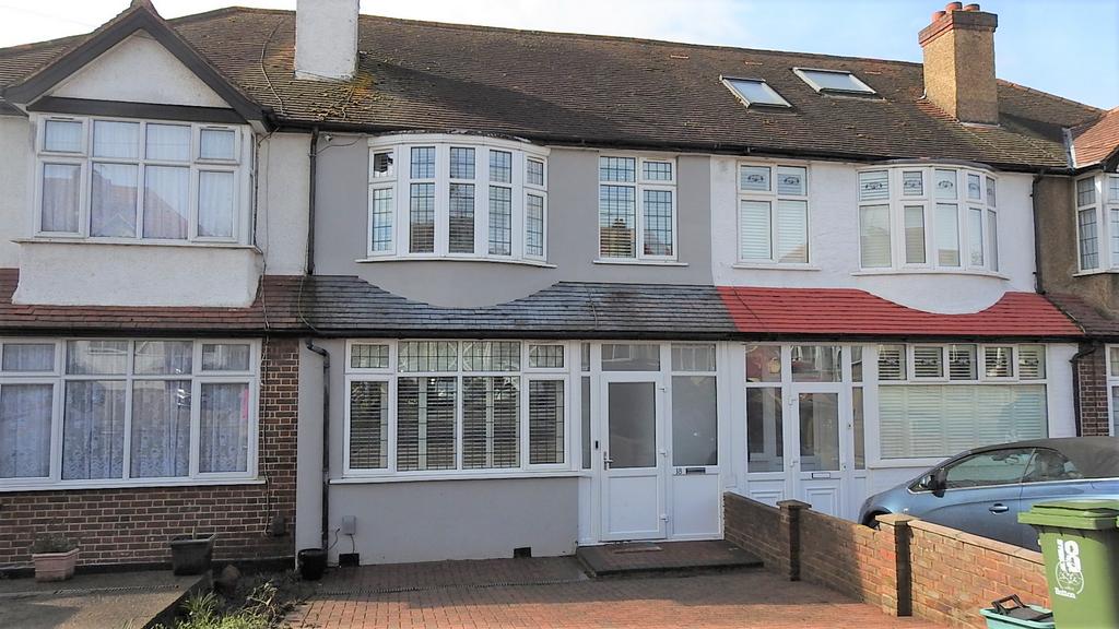 Braemar Road, Worcester Park KT4 3 bed terraced house £625,000