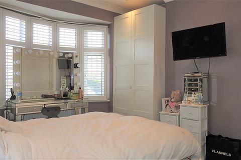 18 Braemar Road, Worcester Park, KT4 8SW