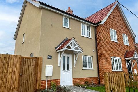undefined, Old London Road, Copdock, Suffolk, IP8
