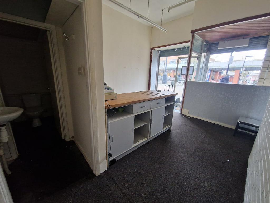 Unit 41, Greywell Shopping Centre, Leigh Park, Havant, PO9 5AL Retail property (high street) to