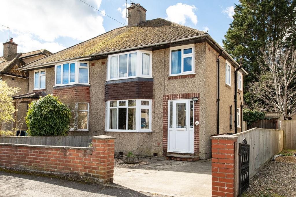Home Close, Wolvercote, OX2 3 bed semidetached house for sale £600,000