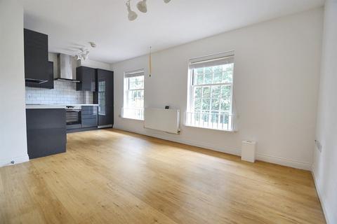 2 bedroom flat for sale, Winchester