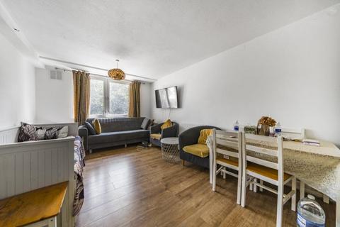 1 bedroom flat for sale, Great Western Road,  Westbourne Green,  W11