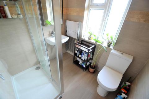 118 Vernon Road, Feltham, TW13 4JZ