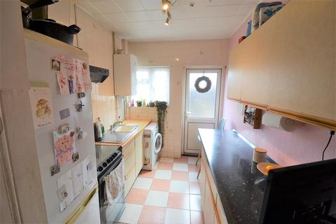 118 Vernon Road, Feltham, TW13 4JZ