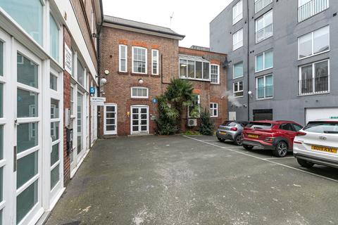 Property to rent, Drakes Courtyard, Kilburn High Road, Kilburn, NW6