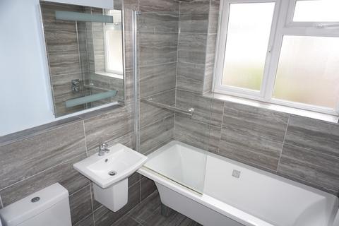 35 Angus Close, Chessington, KT9 2BW