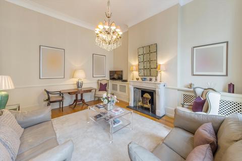 2 bedroom apartment for sale - Carysfort House, 14 West Halkin Street, London, SW1X